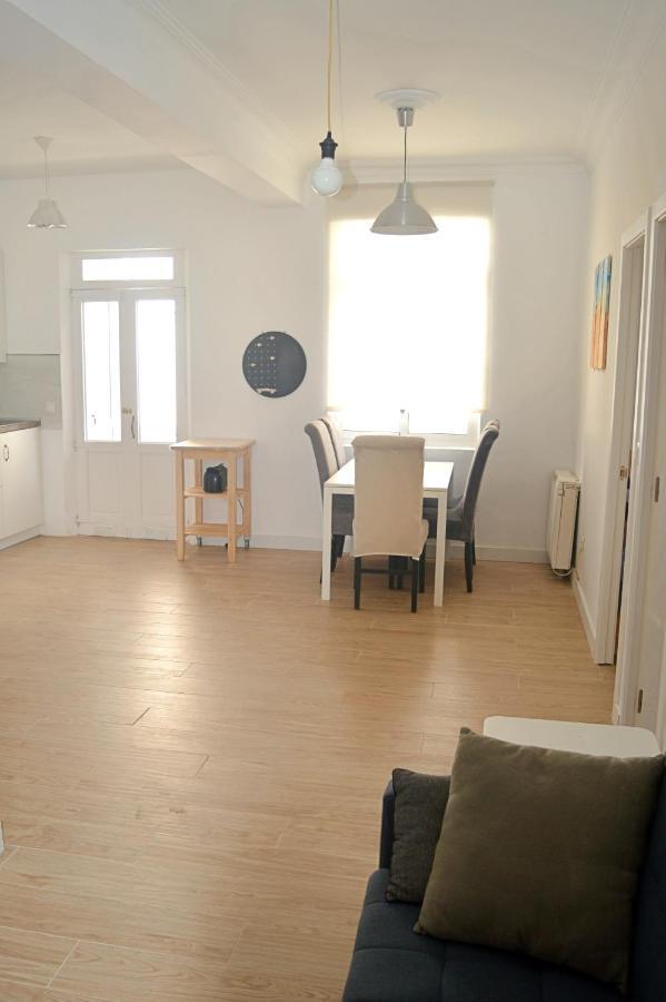 Apartamento En Centro De Ferrol Eksteriør bilde